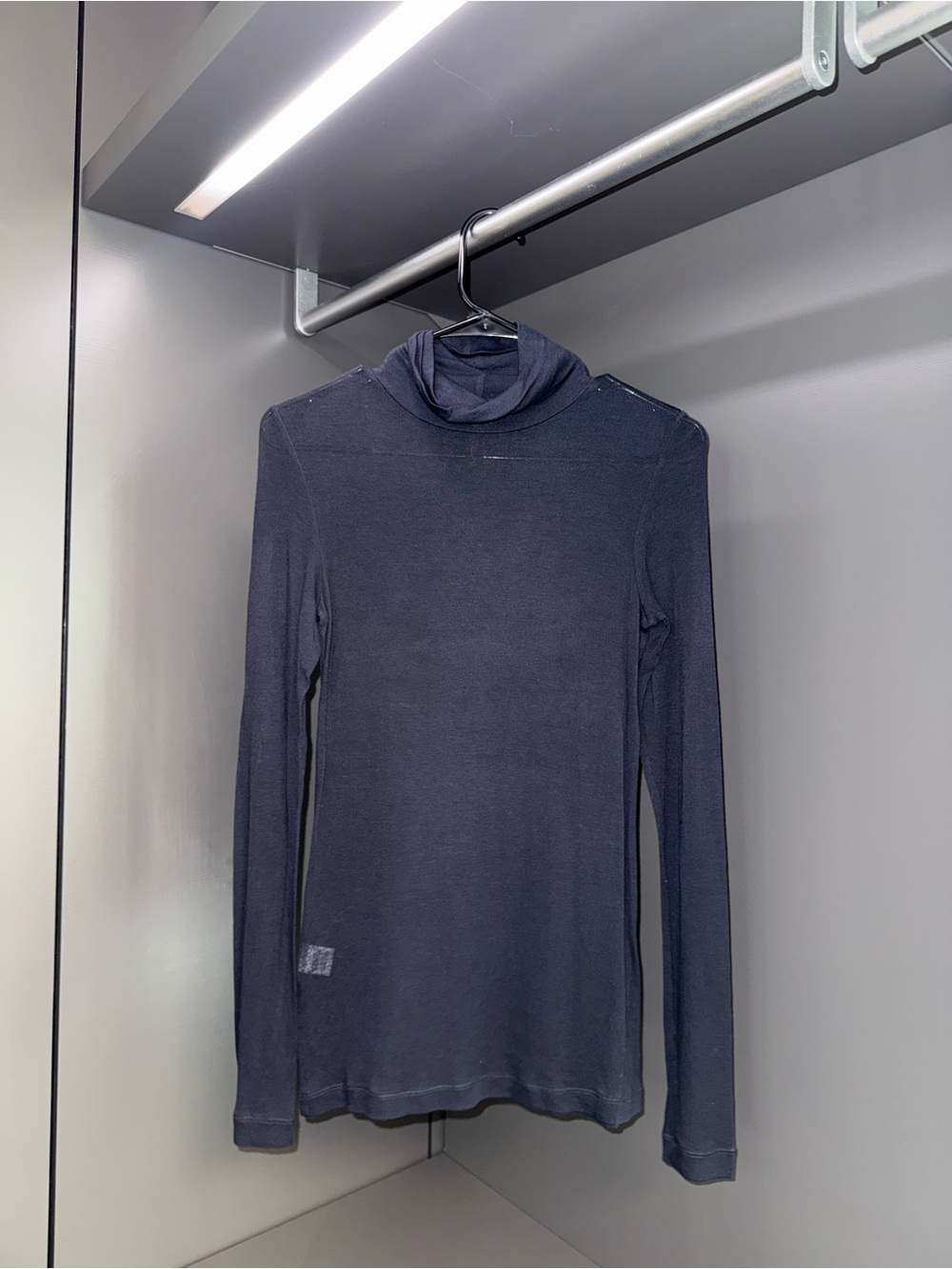 BCBG Navy Blue Women's Turtleneck Long Sleeve Top